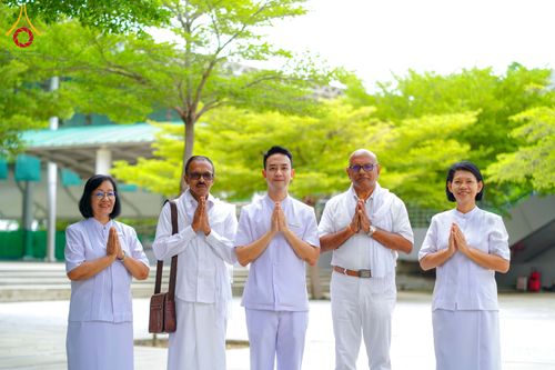 ภาพ No.342513:วันที่ 31 กรกฎาคม พ.ศ. 2569  ต้อนรับคณะแสวงบุญชาวศรีลังกา 31 ท่าน เยี่ยมชมวัดพระธรรมกาย
