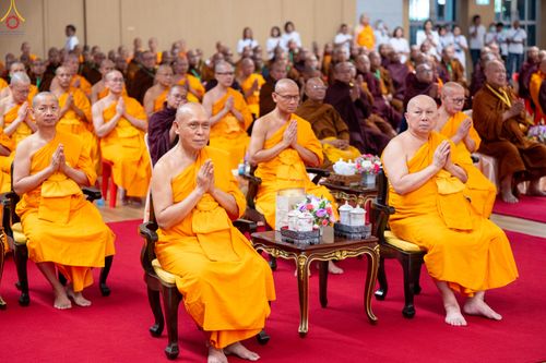 ภาพ No.311937:วันอังคารที่ 3 มีนาคม พ.ศ.2569 พิธีมอบโล่วัชรเกียรติยศ โครงการตอบปัญหาธรรมะทางก้าวหน้า ครั่งที่ 43, พิธีมอบโล่วัชรเกียรติยศ โครงการสอบตอบปัญหาศีลธรรม เพื่อสันติภาพโลก (World-Pec) ครั้งที่ 19 ณ สภาธรรมกายสากล วัดพระธรรมกาย