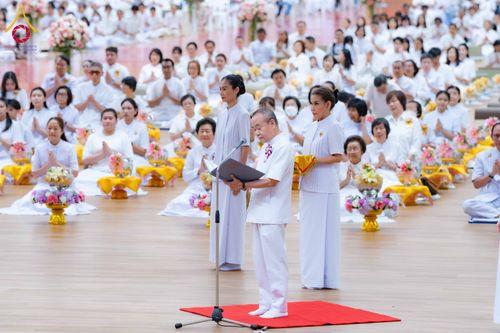 ภาพ No.310565:วันอาทิตย์ที่ 22 กุมภาพันธ์ พ.ศ. 2569 พิธีมุทิตาสักการะในโอกาสอายุวัฒนะมงคล 80 ปี พระพรหมวชิรปัญญาจารย์ (ทองดี สุรเตโช ป.ธ.9) ณ ห้องแก้วสารพัดนึก 2 วัดพระธรรมกาย จ.ปทุมธานี