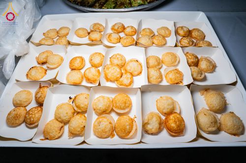 ภาพ No.300252:วันที่ 22 มกราคม พ.ศ. 2569 พิธีถวายภัตตาหารเป็นสังฆทาน แด่พระธรรมยาตรา ณ อนุสรณ์สถานบางปลา วัดบางปลา อำเภอบางเลน จังหวัดนครปฐม ในโครงการธรรมยาตรา กตัญญูบูชา มหาปูชนียาจารย์ พระมงคลเทพมุนี(สด จนฺทสโร) พระผู้ปราบมาร อนุสรณ์สถาน 7 แห่ง ปีที่ 14