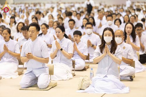 ภาพ No.308317:วันที่ 1  กุมภาพันธ์ พ.ศ. 2569 พิธีบูชาข้าวพระอาทิตย์ต้นเดือน ณ สภาธรรมกายสากล วัดพระธรรมกาย