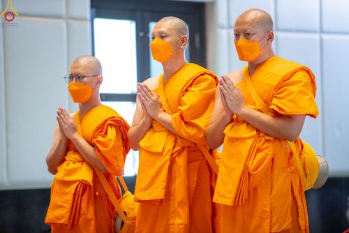 ภาพ No.83522:พิธีบรรพชาอุปสมบทหมู่ธรรมทายาทนานาชาติ (ภาคภาษาจีน) รุ่นที่ 18 ณ โบสถ์พระไตรปิฎก วัดพระธรรมกาย จ.ปทุมธานี วันเสาร์ที่ 15 กรกฎาคม 2566