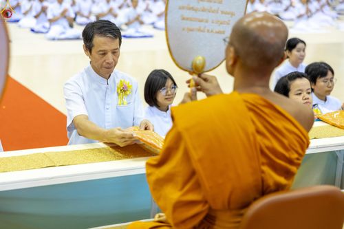 ภาพ No.339661:วันที่ 18 กรกฎาคม พ.ศ.2569 วันมหารำลึก ครั้งที่ 36 ณ ห้องแก้วสารพัดนึก 1 วัดพระธรรมกาย