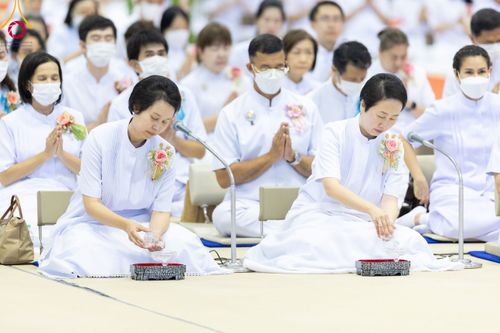 ภาพ No.92373:พิธีทอดกฐินธรรมชัยเพื่อสร้างอาคาร 115 ปี คุณยายอาจารย์มหารัตนอุบาสิกาจันทร์ ขนนกยูง อาทิตย์ต้นเดือนที่ 5 พฤศจิกายน พ.ศ. 2566 ณ วัดพระธรรมกาย จ.ปทุมธานี