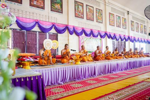 ภาพ No.282978:วันที่ 1 พฤศจิกายน พุ.ศ. 2568 พิธีทอดกฐินสามัคคีทั่วไทย 30,000 วัด  โดยคณะศิษยานุศิษย์ บูชาธรรม 81 ปี  หลวงพ่อธัมมชโย ณ วัดเขาสมอคอน อ.ท่าวุ้ง จ.ลพบุรี