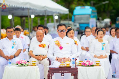 ภาพ No.341154:วันที่ 27 กรกฎาคม พ.ศ. 2569 พิธีตักบาตรพระ 1,000 รูป เมืองพัทลุง  ณ ถนนราเมศวร์ อ.เมือง จ.พัทลุง