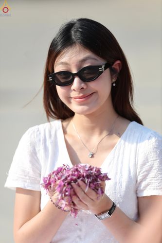 ภาพ No.305951:วันที่ 25 มกราคม พ.ศ. 2569 พิธีต้อนรับพระธรรมยาตรา วัดพระธรรมกาย(ภาพชุดที่ 4) ในโครงการธรรมยาตรา กตัญญูบูชา มหาปูชนียาจารย์ พระมงคลเทพมุนี(สด จนฺทสโร) พระผู้ปราบมาร อนุสรณ์สถาน 7 แห่ง ปีที่ 14