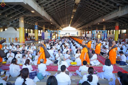 ภาพ No.287172:วันที่ 2 มกราคม พ.ศ.2569 พิธีต้อนรับพระธรรมยาตรา ครั้งที่ 1 (ภาพชุดที่ 2) ณ วัดพระธรรมกาย (วิหารหลวงปู่ - พระมหาธรรมกายเจดีย์)