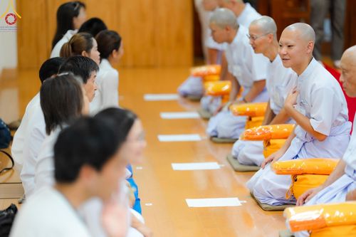 ภาพ No.147619:พิธีตัดปอยผม ขอขมา มอบบาตร ผ้าไตร โครงการปฐมอุปสมบท สมโภชอุโบสถ บูชาธรรม 80 ปี หลวงพ่อธัมมชโย ณ วัดพระธรรมกายโทชิหงิ ประเทศญี่ปุ่น วันพฤหัสบดีที่ 8 สิงหาคม พ.ศ. 2567