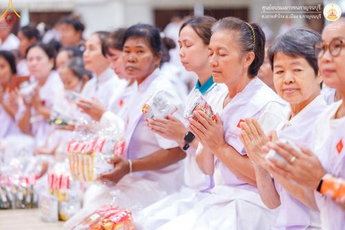 ภาพ No.152270:โครงการอบรมอุบาสก อุบาสิกาแก้ว ตัวแทนทอดกฐิน 30,000 วัด ทั่วไทย ระหว่างวันที่ 6-8 กันยายน พ.ศ. 2567 ณ ศูนย์อบรมเยาวชนกาญจนบุรี