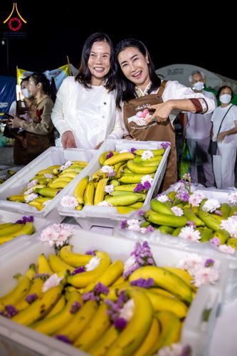 ภาพ No.296600:วันที่ 18 มกราคม พ.ศ. 2569 พิธีถวายภัตตาหารเป็นสังฆทาน แด่พระธรรมยาตรา ณ วัดโบสถ์บน ต.บางคูเวียง จ.นนทบุรี อนุสรณ์สถานลำดับที่ 4 สถานที่เกิดด้วยกายธรรม ในโครงการธรรมยาตรา กตัญญูบูชา มหาปูชนียาจารย์ พระมงคลเทพมุนี(สด จนฺทสโร) พระผู้ปราบมาร อนุสรณ์สถาน 7 แ