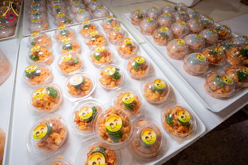 ภาพ No.303588:วันที่ 27 มกราคม พ.ศ. 2569 พิธีถวายภัตตาหารเป็นสังฆทาน แด่พระธรรมยาตรา ณ วัดพระธรรมกาย  จังหวัดปทุมธานี ในโครงการธรรมยาตรา กตัญญูบูชา มหาปูชนียาจารย์ พระมงคลเทพมุนี(สด จนฺทสโร) พระผู้ปราบมาร อนุสรณ์สถาน 7 แห่ง ปีที่ 14