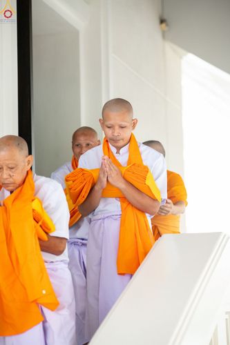 ภาพ No.350867:วันที่ 19 กันยายน พ.ศ.2569 พิธีบรรพชาอุปสมบท โครงการอุปสมบทหมู่บูชาธรรม ครบรอบ 109 ปี วันครูผู้ค้นพบวิชชาธรรมกาย ณ โบสถ์พระไตรปิฏก วัดพระธรรมกาย