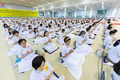ภาพ No.345720:วันพฤหัสบดีที่ 27 สิงหาคม พ.ศ.2569 พิธีทอดผ้าป่าเพื่อถวายอุปกรณ์สื่อโสตทัศน์ อาคาร 82 ปี หลวงพ่อธัมมชโย พิธีทอดผ้าป่าสมทบกฐินวัดพระธรรมกาย และสมทบกฐิน 30,000 กว่าวัดทั่วไทย ครั้งที่ 1 ประจำปี พุทธศักราช 2569 ณ วัดพระธรรมกาย ปทุมธานี