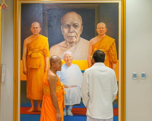 ภาพ No.345162:วันที่ 7 - 19 สิงหาคม พ.ศ.2569 ต้อนรับชาวต่างชาติเยี่ยมชมวัดพระธรรมกาย