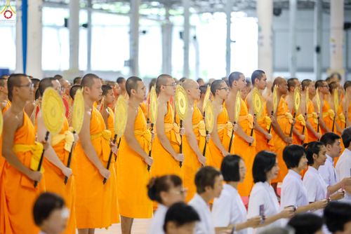 ภาพ No.339057:วันอาทิตย์ที่ 12 กรกฎาคม พ.ศ.2569 พิธีมุทิตาผู้สอบได้เปรียญธรรม ประโยค 1-2 ถึง ป.ธ.9 และ บ.ศ.1-2 ถึง บ.ศ.6 สำนักศาสนศึกษาวัดพระธรรมกาย ประจำปี 2569, พิธีมอบตราตั้งแต่งตั้งอาจารย์ใหญ่ สำนักศาสนศึกษาวัดพระธรรมกาย