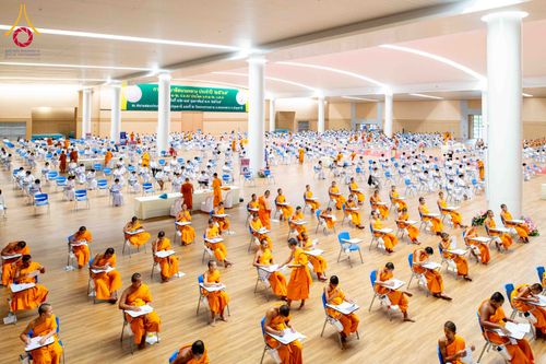 ภาพ No.309532:วันที่ 12 กุมภาพันธ์ พ.ศ. 2569 การสอบบาลีสนามหลวง ประจำปี 2569 ประโยค 1-2, ป.ธ.3/ ประโยค บ.ศ.1-2, บ.ศ.3 ณ สนามสอบประจำจังหวัดปทุมธานี แห่งที่ 2  วัดพระธรรมกาย อ.คลองหลวง จ.ปทุมธานี