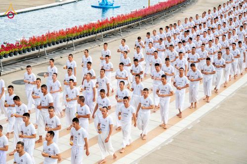 ภาพ No.350433:วันที่ 19-20 กันยายน พ.ศ. 2569 โครงการบรรพชาพัฒนาคุณธรรม จริยธรรม สำหรับนักเรียนนายสิบตำรวจ (นสต.) รุ่นที่ 16 ศูนย์ฝึกอบรมตำรวจภูธรภาค 1 ณ สภาธรรมกายสากล ห้องแก้วสารพัดนึก 2