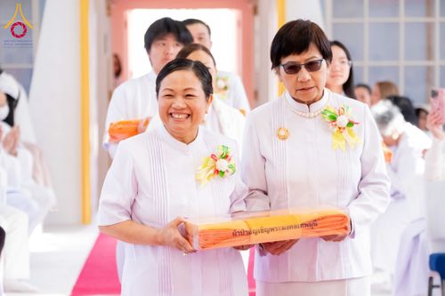 ภาพ No.318951:วันที่ 29 มีนาคม พ.ศ.2569 พิธีทอดผ้าป่าวัดพระธรรมกาย 20 ศูนย์สาขา และการประชุมภาคพื้นอเมริกา ไตรมาสที่ 1/2569 วัดพระธรรมกายชิคาโก ประเทศสหรัฐอเมริกา