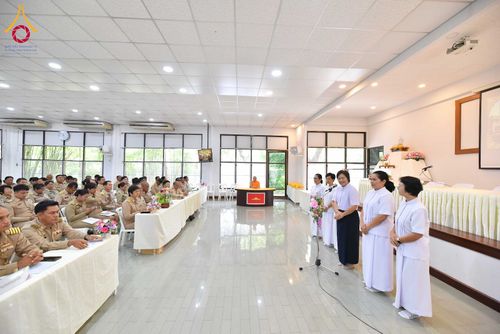 ภาพ No.344157:วันจันทร์ที่ 10 สิงหาคม พ.ศ. 2569  วัดพระธรรมกาย มูลนิธิธรรมกาย และคณะศิษย์ฯ ร่วมส่งแรงใจ “นักปกครองท้องที่ของประชาชน” เนื่องในวันกำนัน ผู้ใหญ่บ้าน 2569 พร้อมร่วมยินดีรางวัลแห่งความภาคภูมิใจของชาวอำเภอคลองหลวง