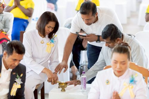 ภาพ No.255211:วันที่ 12 ตุลาคม พ.ศ. 2568 พิธีทอดกฐินสามัคคีสร้างทุกสิ่ง วัดพระธรรมกายโจฮันเนสเบิร์ก  ประเทศสาธารณรัฐแอฟริกาใต้