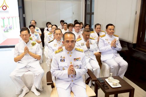 ภาพ No.214900:พิธีต้อนรับสัญญาบัตร พัดยศ พระราชวิเทศวชิรเวที (บัณฑิต วรปญฺโญ) เจ้าอาวาสวัดพระธรรมกายสกอตแลนด์ สหราชอาณาจักร ผู้ช่วยเจ้าอาวาสวัดพระธรรมกาย ณ อุโบสถพระไตรปิฏก วัดพระธรรมกาย