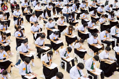 ภาพ No.273334:วันที่ 23 พฤศจิกายน พ.ศ. 2568 การสอบตอบปัญหาธรรมะ ทางก้าวหน้า "ระดับอุดมศึกษา" ณ ห้องแก้วสารพัดนึก 1 สภาธรรมกายสากล วัดพระธรรมกาย จ.ปทุมธานี