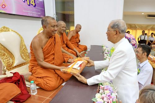 ภาพ No.235756:วันที่ 27 กรกฎาคม พ.ศ. 2568 พิธีถวายมหาสังฆทาน 114 วัด ครบรอบ 14 ปี ธุดงคสถานนครธรรม ณ ธุดงคสถานนครธรรม จ.นครศรีธรรมราช