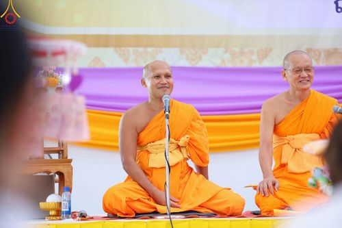 ภาพ No.94711:พิธีทอดกฐินสามัคคี สร้างกุฏิสงฆ์หลังแรก ณ ศูนย์ปฏิบัติธรรมและอบรมเยาวชนเมืองยะลา (ถนนเวฬุวัน ซอยเศรษฐี) วันที่ 15 พฤศจิกายน พ.ศ. 2566