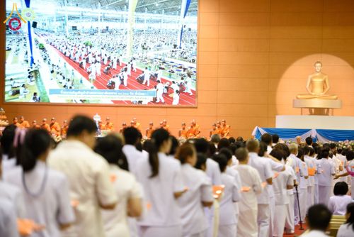 ภาพ No.134341:พิธีทอดผ้าป่าสมทบ มหาสังฆทาน 10,000 วัด ทั่วไทย วันอาทิตย์ต้นเดือนที่ 7 เมษายน พ.ศ.2567 ณ ห้องแก้วสารพัดนึก 1 สภาธรรมกายสากล  วัดพระธรรมกาย จ.ปทุมธานี