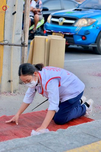 ภาพ No.121383:V.21 ลุยต่อ การเตรียมงาน เก็บงาน การรับบุญของเจ้าหน้าที่หน่วยงานต่างๆ เพื่อโครงการธรรมยาตรา กตัญญูบูชามหาปูชนียาจารย์ พระมงคลเทพมุนี (สด จนฺทสโร) พระผู้ปราบมาร อนุสรณ์สถาน 7 แห่ง ปีที่ 12 ระหว่างวันที่ 2 - 31 มกราคม พ.ศ.2567