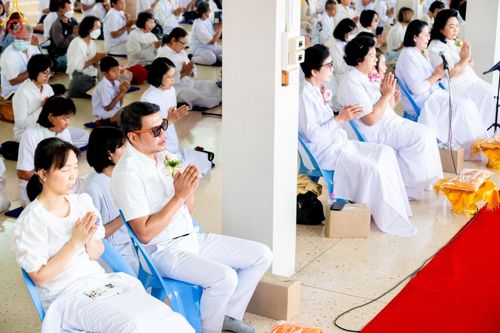 ภาพ No.200531:พิธีทอดผ้าป่าทำนุบำรุงศาสนสถาน ณ วัดรางกำหยาด ตำบลบางภาษี อำเภอบางเลน จังหวัดนครปฐม ในโครงการธรรมยาตรา กตัญญูบูชา มหาปูชนียาจารย์ พระมงคลเทพมุนี(สด จนฺทสโร) พระผู้ปราบมาร อนุสรณ์สถาน 7 แห่ง ปีที่ 13 วันที่ 22 มกราคม พ.ศ. 2568