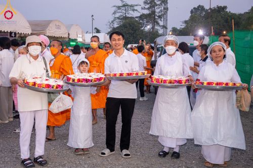 ภาพ No.115673:พิธีถวายภัตตาหารเป็นสังฆทาน แด่คณะพระธรรมยาตรา ปีที่ 12 วันที่ 20 มกราคม พ.ศ. 2567 ณ วัดโบสถ์(บน) บางคูเวียง จ.นนทบุรี