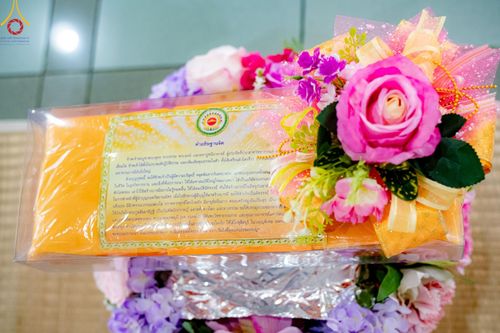 ภาพ No.165816:พิธีถวายภัตตาหารเมนูสวรรค์ วันที่ 26 ตุลาคม พ.ศ. 2567 ณ หอฉันคุณยายอาจารย์ฯ วัดพระธรรมกาย