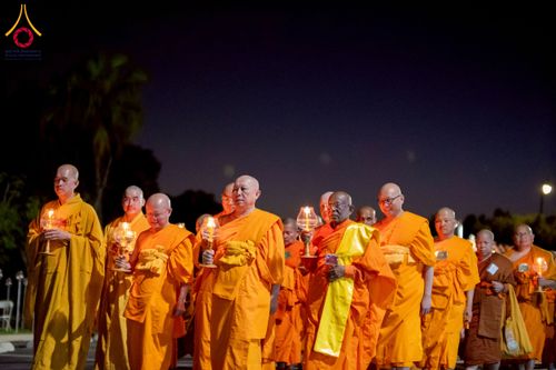 ภาพ No.225747:วันอาทิตย์ที่ 11 พฤษภาคม พ.ศ. 2568 วัดพระธรรมกายแคลิฟอร์เนีย จัดงานวิสาขบูชานานาชาติ และถวายมหาสังฆทานคณะสงฆ์ 120 รูป