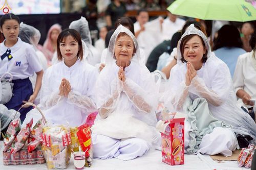 ภาพ No.245286:วันอาทิตย์ที่ 14 กันยายน พ.ศ. 2568 ตักบาตรพระ 555 รูป มหากุศล  น้อมถวายเป็นพุทธบูชา ณ หอนาฬิกาเบตง อ.เบตง จ.ยะลา