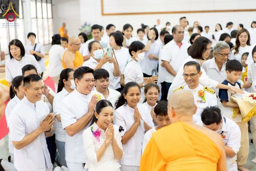 ภาพ No.276725:วันเสาร์ที่ 6 ธันวาคม พ.ศ. 2568 พิธีมุทิตาสักการะ เนื่องในโอกาสที่พระเดชพระคุณพระพรหมดิลก เจ้าอาวาสวัดสามพระยา วรวิหาร เมตตาเป็นประธานในพิธีตั้งฐานานุกรมใน พระราชวิเทศวชิรเวที (บัณฑิต วรปญฺโญ) ผู้ช่วยเจ้าอาวาสวัดพระธรรมกาย (ไวโรจน์ วิโรจโน) ผู้ช่วยเจ้าอา