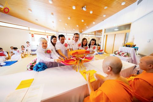 ภาพ No.274522:วันอาทิตย์ที่ 2 พฤศจิกายน พ.ศ. 2568 พิธีทอดกฐินสามัคคี วัดพระธรรมกายไอซ์แลนด์ ประเทศไอซ์เเลนด์