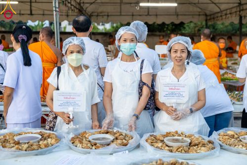 ภาพ No.116319:พิธีถวายภัตตาหารเป็นสังฆทาน แด่คณะพระธรรมยาตรา ปีที่ 12 วันที่ 21 มกราคม พ.ศ. 2567 ณ วัดโบสถ์(บน) บางคูเวียง จ.นนทบุรี