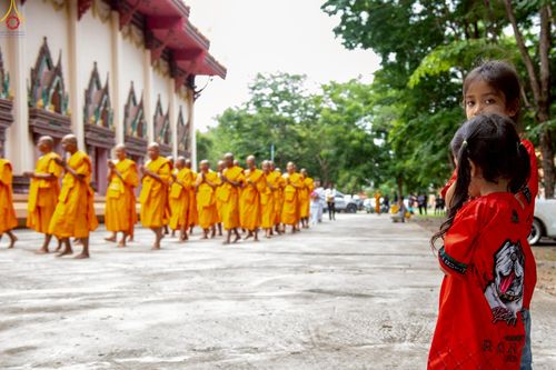 ภาพ No.231373:วันที่ 29 มิถุนายน พ.ศ. 2568 โครงการบรรพชาอุปสมบทหมู่รุ่นเข้าพรรษา ณ ศูนย์อบรมเยาวชนสุรินทร์