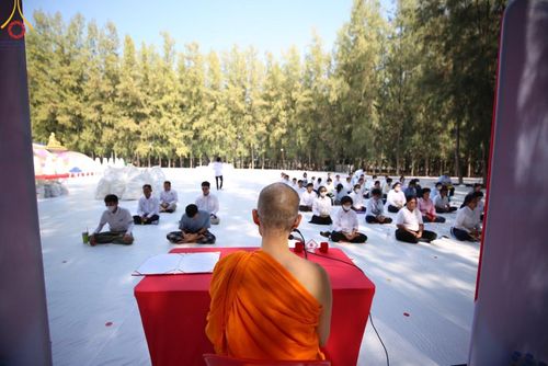 ภาพ No.106997:V.3 ตั้งใจ การเตรียมงาน เก็บงาน การรับบุญของเจ้าหน้าที่หน่วยงานต่างๆ เพื่อโครงการธรรมยาตรา กตัญญูบูชามหาปูชนียาจารย์ พระมงคลเทพมุนี (สด จนฺทสโร) พระผู้ปราบมาร อนุสรณ์สถาน 7 แห่ง ปีที่ 12 ระหว่างวันที่ 2 - 31 มกราคม พ.ศ. 2567