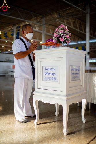 ภาพ No.92149:พิธีตักบาตร ในวันทอดกฐินสามัคคี ประจำปีพุทธศักราช 2566 วันอาทิตย์ต้นเดือนที่ 5 พฤศจิกายน พ.ศ. 2566 ณ สภาธรรมกายสากล วัดพระธรรมกาย จ.ปทุมธานี