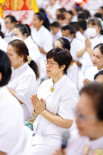 ภาพ No.203552:พิธีทอดผ้าป่าทำนุบำรุงศาสนสถาน ณ วัดตะเคียน ตำบลบางคูเวียง อำเภอบางกรวย จังหวัดนนทบุรี ในโครงการธรรมยาตรา กตัญญูบูชา มหาปูชนียาจารย์ พระมงคลเทพมุนี(สด จนฺทสโร) พระผู้ปราบมาร อนุสรณ์สถาน 7 แห่ง ปีที่ 13 วันที่ 29 มกราคม พ.ศ. 2568