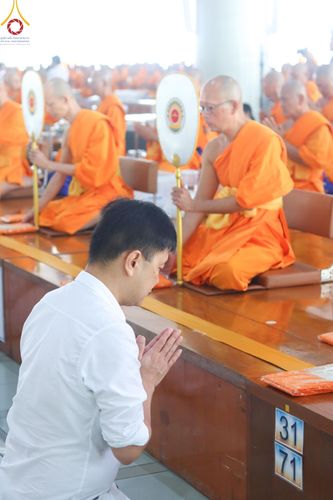 ภาพ No.177409:พิธีถวายภัตตาหารเมนูสวรรค์ และพิธีบุพเปตพลี ครั้งที่ 158 ร่วมอุทิศบุญแด่หมู่ญาติที่ล่วงลับไปแล้ว และสืบทอดอายุพระพุทธศาสนา ณ วัดพระธรรมกาย วันที่ 30 พฤศจิกายน พ.ศ.2567 (วันพระ แรม 15 ค่ำ เดือน 12)