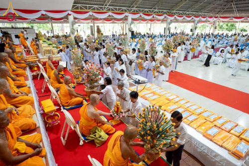 ภาพ No.251505:วันเสาร์ที่ 11 ตุลาคม พ.ศ. 2568 พิธีทอดกฐินสามัคคีประจำปี พ.ศ. 2568 สร้างทุกสิ่ง เพื่อการสร้างคนให้เป็นคนดี ณ ศูนย์อบรมเยาวชนปักธงชัย นครราชสีมา