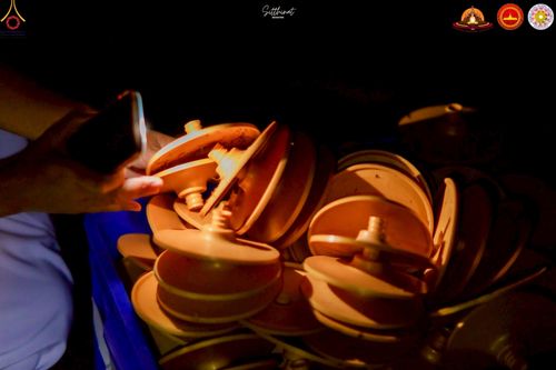 ภาพ No.224778:วันที่ 11 -12 พฤษภาคม พ.ศ. 2568 คณะพระอาจารย์ เจ้าหน้าที่ อาสาสมัคร นักศึกษา ทั้งชาวอินโดนีเซีย และชาวไทย ร่วมแรงร่วมใจ เตรียมงาน เก็บงาน ในวันวิสาขบูชา ณ พระมหาเจดีย์บรมพุทโธ ประเทศอินโดนีเซีย