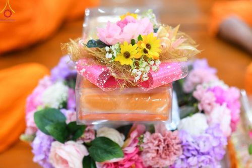 ภาพ No.169804:พิธีถวายภัตตาหารเมนูสวรรค์ "เพื่อการบรรลุธรรม" เนื่องในวันลอยกระทง (ขึ้น 15 ค่ำ เดือน 12) วันศุกร์ที่ 15 พฤศจิกายน พ.ศ. 2567 ณ หอฉันคุณยายอาจารย์ฯ วัดพระธรรมกาย