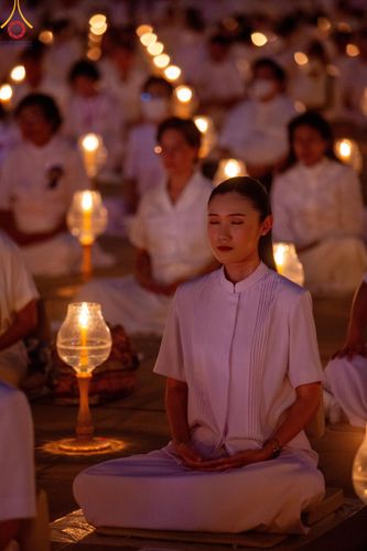 ภาพ No.122257:พิธีจุดประทีปถวายเป็นพุทธบูชา และบูชาธรรมมหาปูชนียาจารย์ พระมงคลเทพมุนี(สด จนฺทสโร) ในโครงการธรรมยาตรา กตัญญูบูชา มหาปูชนียาจารย์ พระมงคลเทพมุนี(สด จนฺทสโร) พระผู้ปราบมาร อนุสรณ์สถาน 7 แห่ง ปีที่ 12 วันที่ 31 มกราคม พ.ศ. 2567 ณ วัดพระธรรมกาย จ.ปทุมธานี (