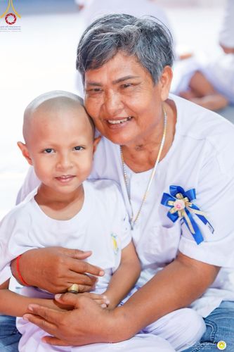 ภาพ No.215990:วันพฤหัสบดีที่ 3 เมษายน พ.ศ. 2568 พิธีบรรพชาสามเณร ภาคฤดูร้อน รุ่นที่ 15  บูชาธรรมหลวงพ่อธัมมชโย 81 ปี 81 รูป ณ ศูนย์ปฏิบัติธรรมสวนผึ้ง จ.ราชบุรี