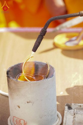 ภาพ No.61622:พิธีตัดลูกนิมิตผูกพัทธสีมา อุโบสถจิตตะอริยศุภกุล วันพฤหัสบดีที่ ๑๘ เมษายน พ.ศ.๒๕๖๗ ณ วัดกิ่วลม ตำบลบ่อหลวง อำเภอฮอด จังหวัดเชียงใหม่